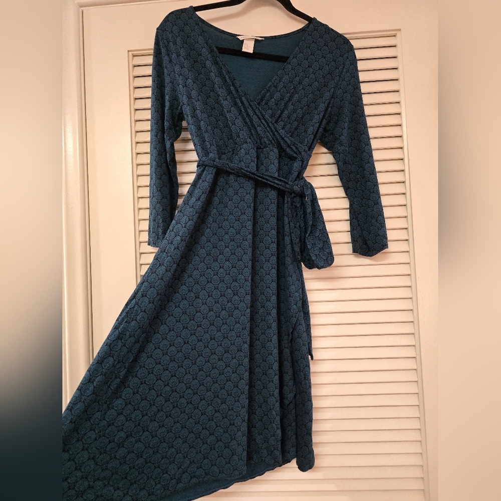 H&M - (Maternity) Mama Maternity Fan Pattern Wrap ¾ Sleeve Dress